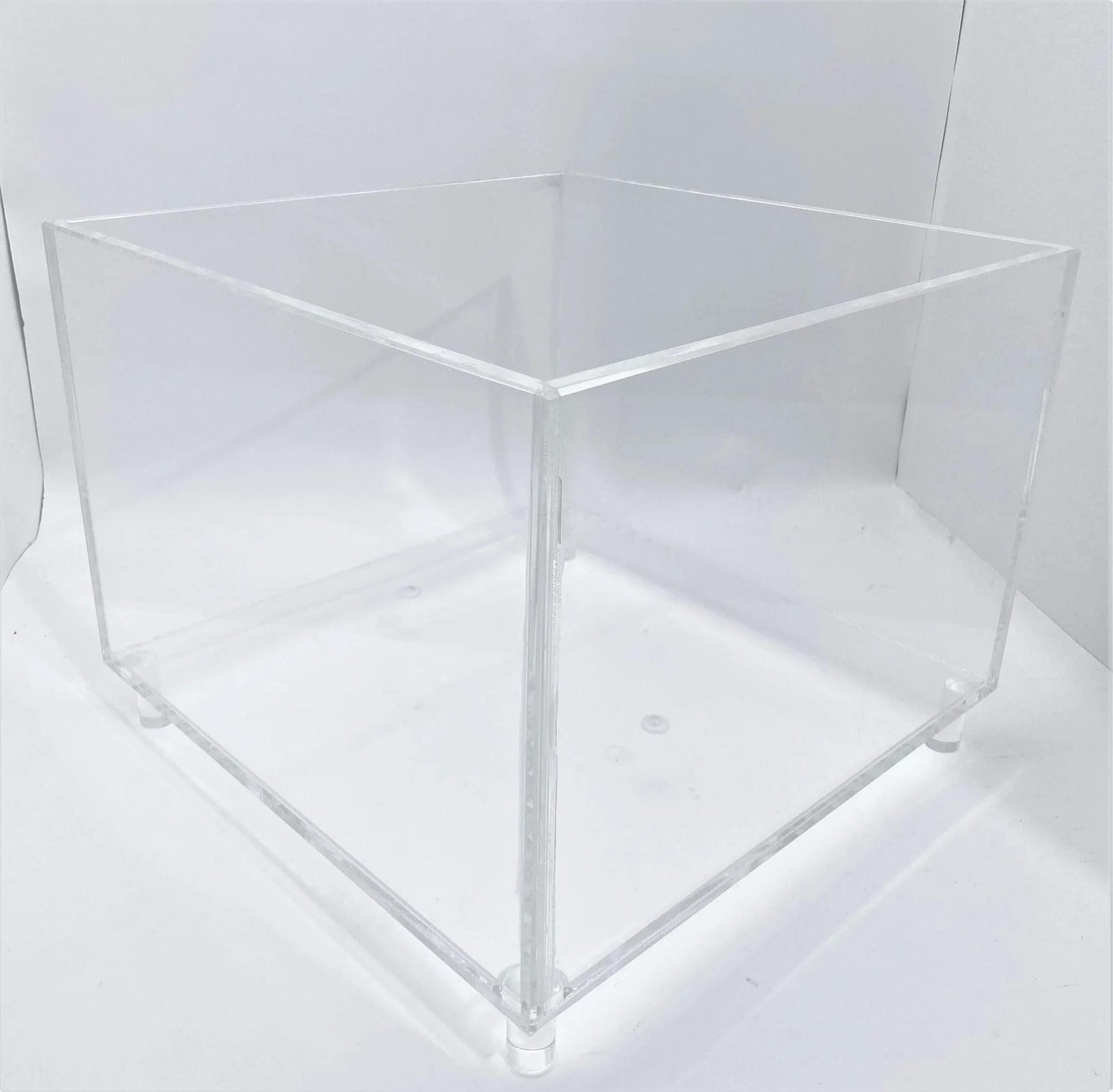 Raised Water Tight Clear Acrylic Box For Scientific Research